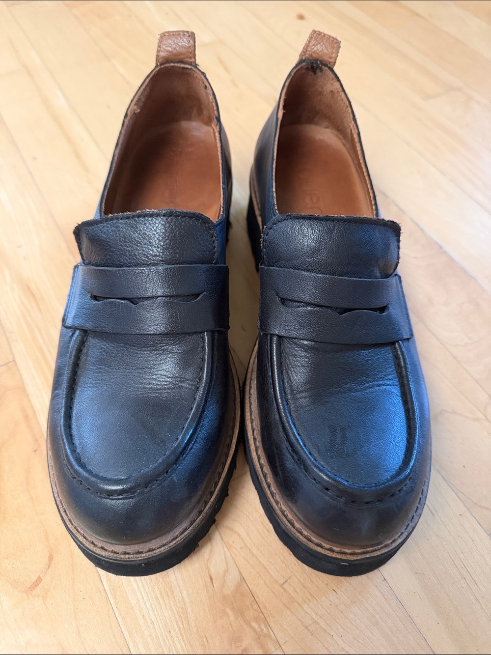 Women’s Bueno Black Leather Penny Loafers
